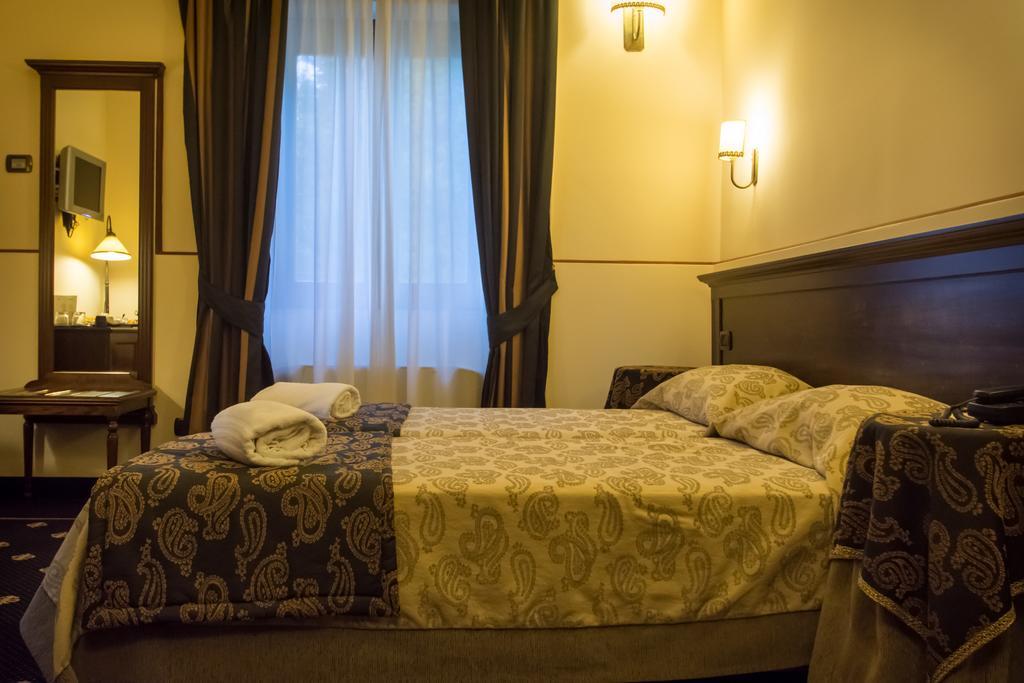 Antica Stazione Hotel Chiaramonte Gulfi Cameră foto